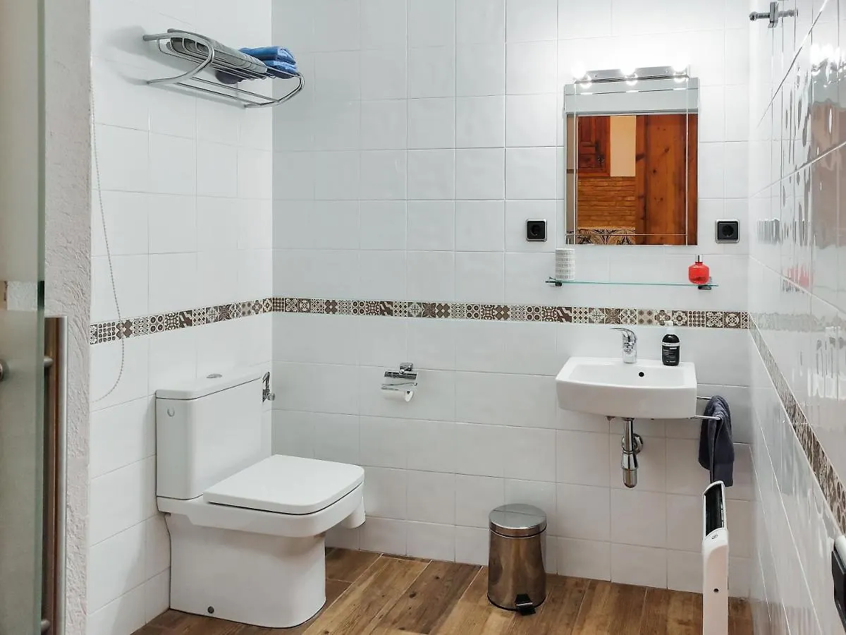 Apartment Les Voltes I - 2Bd Hidden Gem In Hilltop Wine Village Barbara